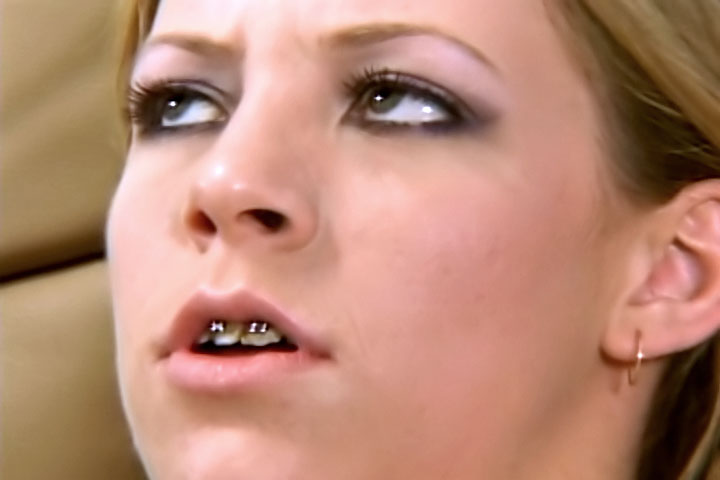 Small Chick with Open Legs